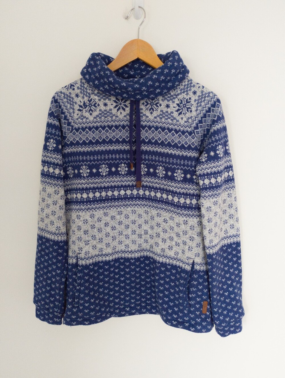 Roots Canada Fair Isle Fleece Cowl Neck Pullover Sweater Blue White Medium